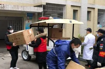 重庆"耙耳朵"滴滴司机的请示:"老婆,我想去当志愿者! 重庆"耙耳朵"滴滴司机的请示:"老婆,我想去当志愿者!